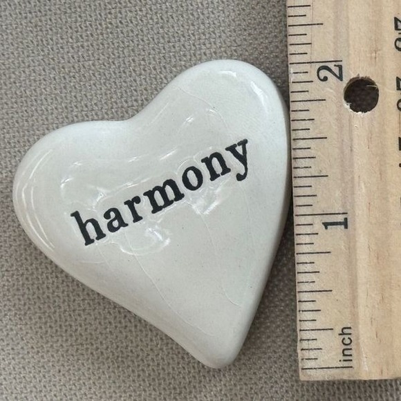 Ceramic Heart - Picture 4 of 4